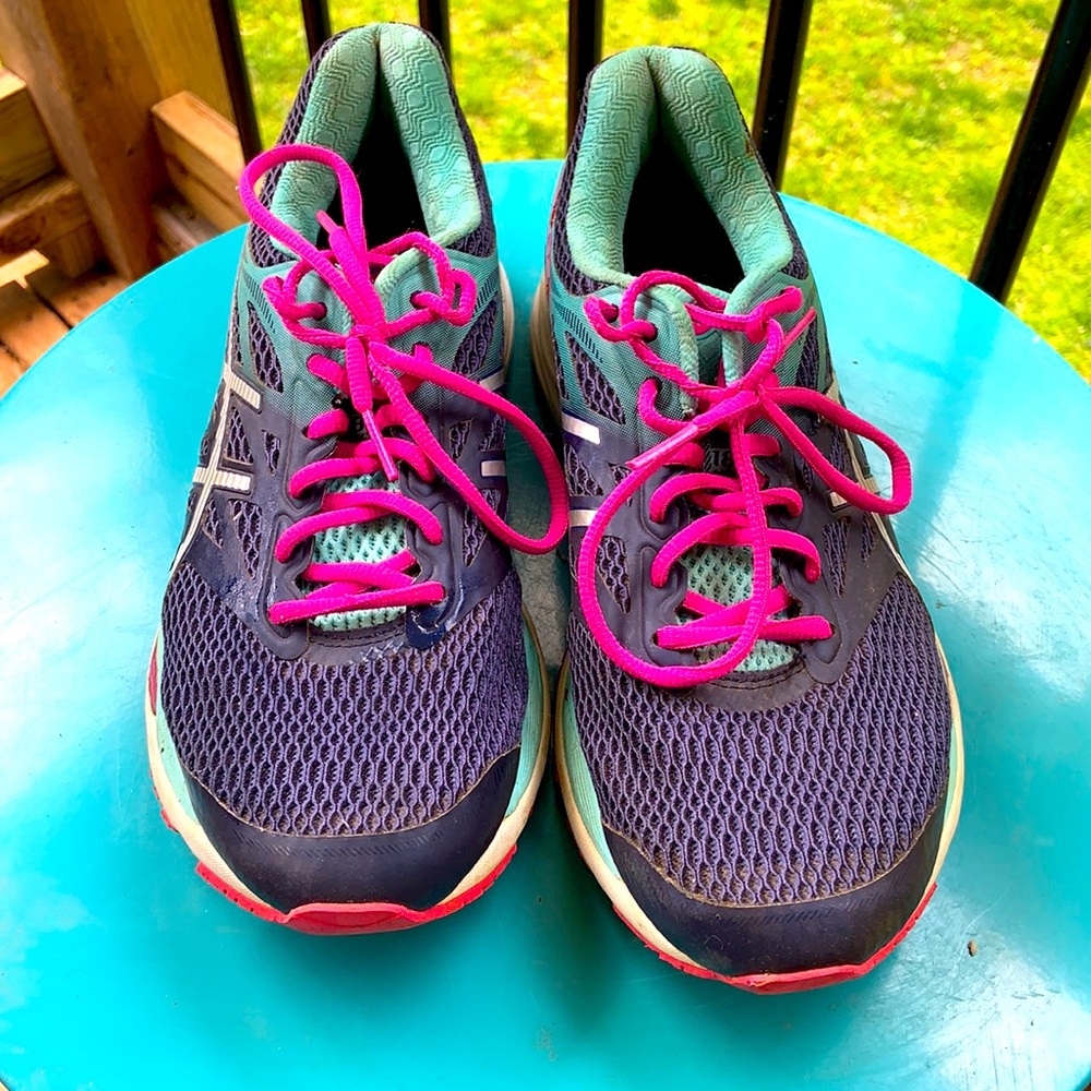 ASICS Women’s Blue Pink Aqua Gel Cumulus 18 Size 9.5
